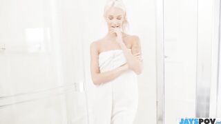 JAY'S point of view - FREAKY BLONDE STEP SIS EMMA HIX LOVES HER HUGE DUDE'S PENIS