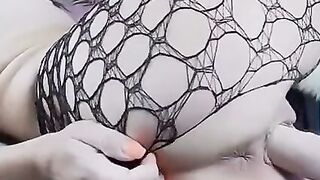 Big-Titted Blonde Rides Fuck Machine with Wet Tits and Twerking Ass