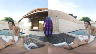 Kayla's Passionate Poolside VR Blowjob and Outdoor Hardcore Sex