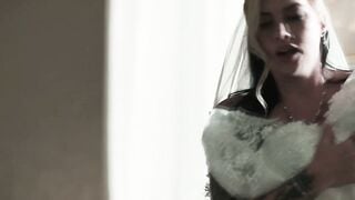 Busty Blonde Bride Cubbi Thompson Deepthroats Groomsman Charles Dera Before Wedding
