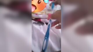 Novinha de 18 yo Anos Vazada na Siririca Gozando
