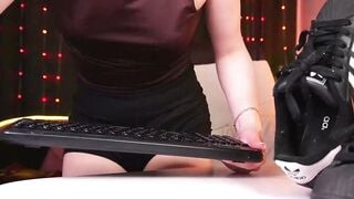 Soft Pink Soles Wiggling Close Up