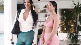 Black Ameena Green Works Out on a Hispanic Transexual's Hugest Dick