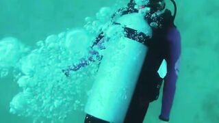 Anna Zimina Sucks Peter Shaft Cock in Zanzibar Club POV Group Sex