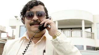 Pablo Escobar Sucks Cock From 2 Argentine Jersey Girls On Couch
