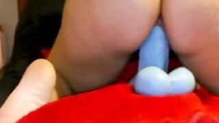 Plump BBW Housewife Stretches Tight Pussy With Huge Blue Dragon Dildo