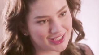 Alyx Deepthroats Sugar Daddy's Thick Dick On The Couch