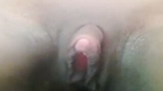 Amateur Webcam Girl Rubs Giant Clit To Powerful Orgasm