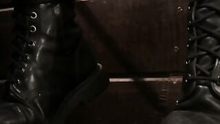 Muscle Stud Blake Hunter Edged to Cum in Leather Bondage