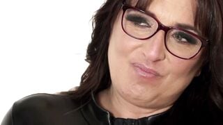 Mature Brunette MILF Ruby Cattrall Takes Hard Interracial Pounding from Bald Black St