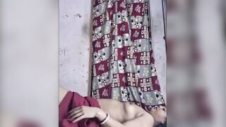 Desi Ex-wife Blows Penis on Floor into Bedroom