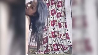 Desi Ex-wife Blows Penis on Floor into Bedroom
