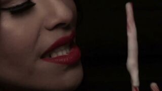 Succubus TS Foxxy having 69 fun before ass pounding