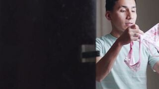 Stepsister Caught Sniffing Lingerie Then Deepthroats Penis Behind Dad