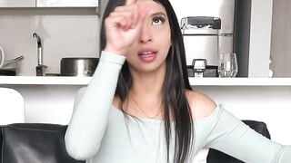 Latina Teen Rides Big Cock Like A Pornstar In Tight Amateur Casting