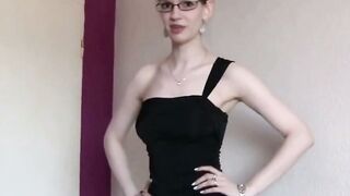 German Amateur Striptease And Deepthroat Blowjob