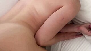 Tattooed Amateur Wife Begs for Rough Bang on White Sheets