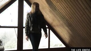 Daring blonde sluts breaks inside a stranger's house to masturbate