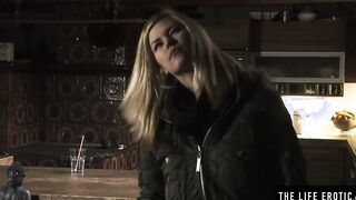 Daring blonde sluts breaks inside a stranger's house to masturbate