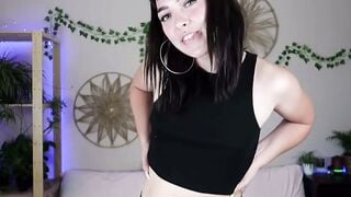 Min Sucks Cock In Tight Gothic Outfit For Her GFE Cam