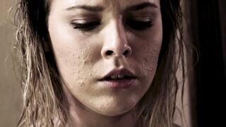 Aubrey Sinclair Sucks Old Man's Big Cock After Homeless Teen Gets Room