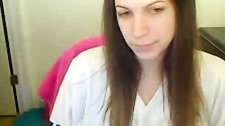 Amateur Cam Girl Strips Off Jersey For Solo Tease