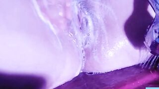 BBW Shaves Pubic Hair & Teases Wet Pink Pussy on Webcam