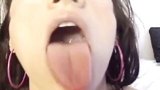 Amateur Webcam Girl Deepthroats Cock With Tongue Fetish