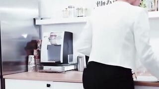 Blonde mom Takes Ebony Penis on Bed Then Blows Young Dude's Penis inside Kitchen