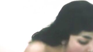 19 yo Hispanic Lida Zambrano Deepthroats Dick on Bed