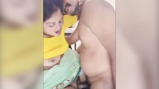 indian Fiance inside Saree Gets Deeply from Nude Man with Daughter Watching
