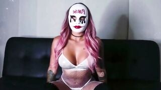 Salome Gil & Mariana Martix Halloween Masked Lesbo Cum Drink