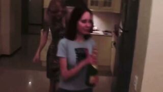 Sizzling lesbo foursome heats up the living room 45
