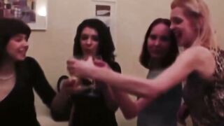 Sizzling lesbo foursome heats up the living room 45