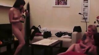 Sizzling lesbo foursome heats up the living room 45