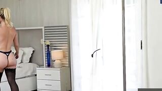 Slimthick Vic Blows Boss's Big big black cock Penis To Got Her Job Back