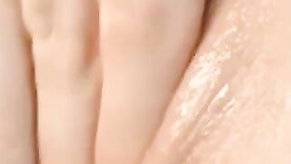 Super Lips: Amateur Medical Webcam Close-Up