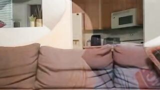 PAWG Nicki Hunter Blows Penis For Popeyes Chicken Sandwich
