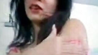 Amateur Malaysian Babe Sucks Cock In Tight Pink Bra