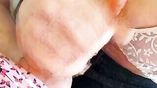 Amateur Wife Gives Big Tit Handjob And Titty Fuck Until Cum On Boobs