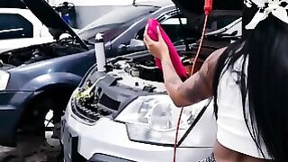Inked Mechanic Mariana Martix Deepthroats Cock in Dirty Garage
