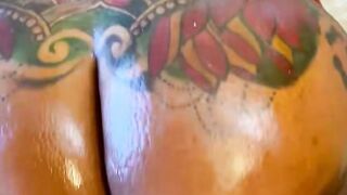 Abigail Mac Santa Creampie & Oiled Tattooed Ass Eating