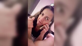 Amateur Slutwife Sucks Cock in Hardcore Cuckold Threesome