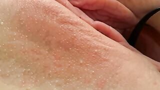 Dark Haired Teen Masturbates Underwater in Sunny Rooftop Jacuzzi