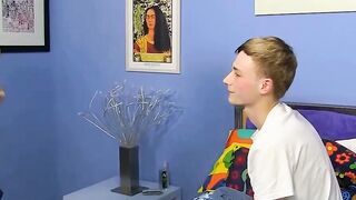Hunter Starr wants to have workout with his sexy BF Conner