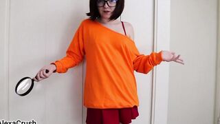 Velma GETS NAKED for Clues