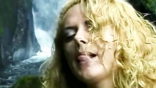 Irresistible young blonde with huge booty takes young stud's huge dick