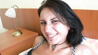 18 Yo POV sex mit schuechterner 18jaehrigen