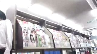 書店で出会った美痴女