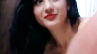 Super Squirter Brunette Masturbates on Webcam